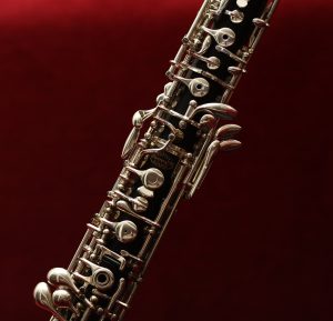 entdecken sie die welt der musikinstrumente! von klassischen instrumenten wie klavier und geige bis hin zu modernen elektronischen geräten. erleben sie die vielfalt und schönheit, die jedem musiker eine stimme verleiht.