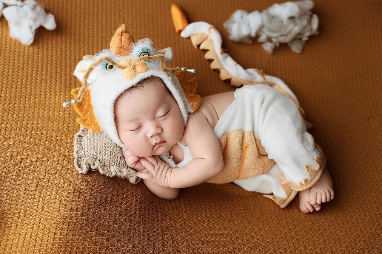entdecken sie die unverzichtbaren must-haves für neugeborene! von kleidung über pflegeprodukte bis hin zu babyausstattung - alles, was sie für die ersten monate ihres babys brauchen.