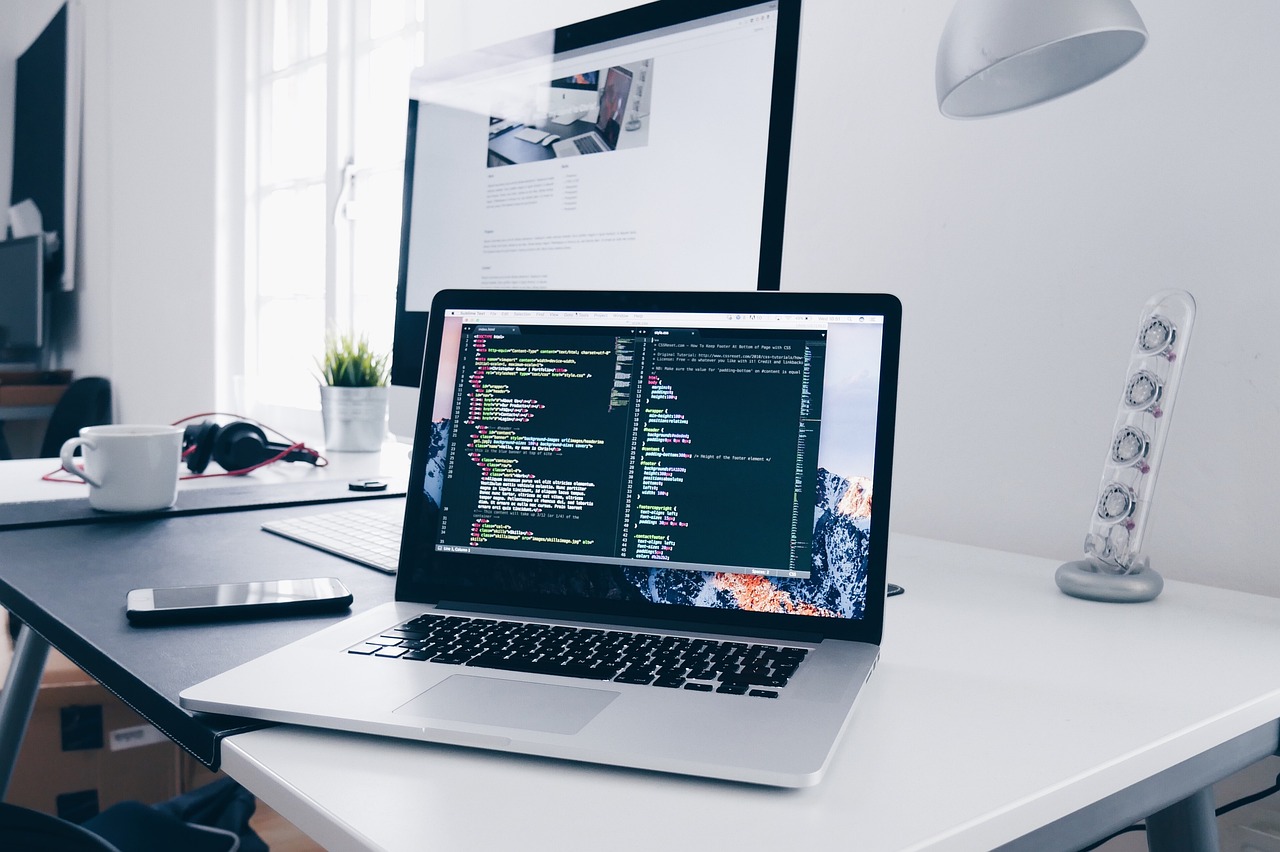 ethical ai programming: entwicklung von k&uuml;nstlicher intelligenz unter einhaltung ethischer grunds&auml;tze, um faire, transparente und verantwortungsbewusste technologien zu gew&auml;hrleisten.